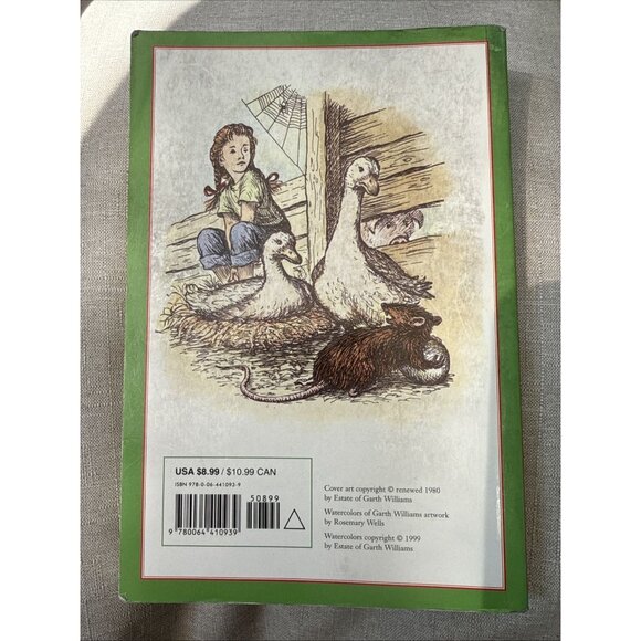 Charlotte's Web: Full Color Edition A Newbery Honor Award Winner, E. B. White - Picture 2 of 7